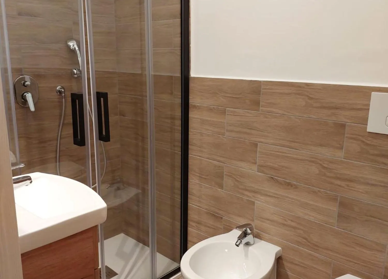 Residence E Appartamenti Bausan Naples Aparthotel