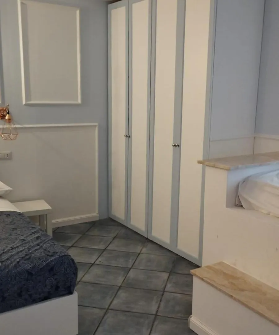 Residence E Appartamenti Bausan Naples 0*,  Italie